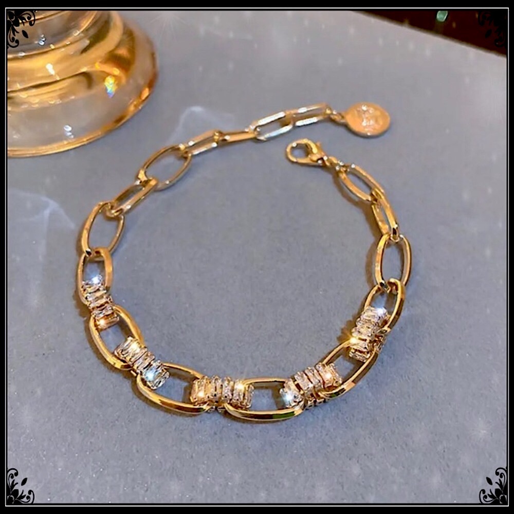 NEW GOLD SQUARE ROMAN COIN BAGUETTE PAVE SIMULATED DIAMOND LINKS TENNIS BRACELET
